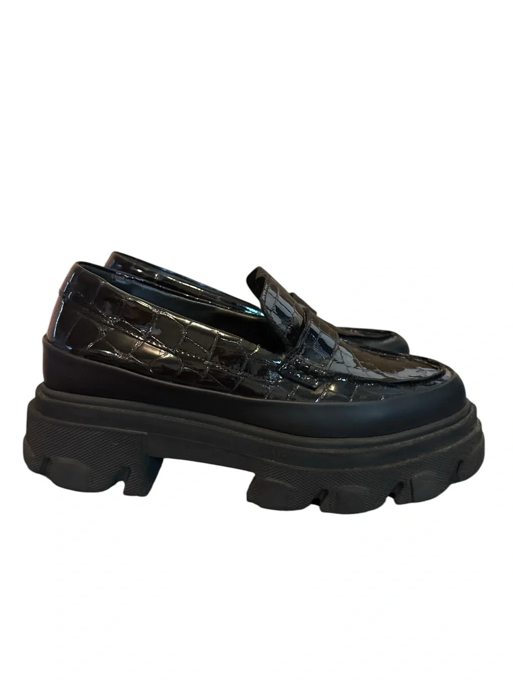 GANNI Chunky Platform Croc-Embossed Loafers in Black EU 36
